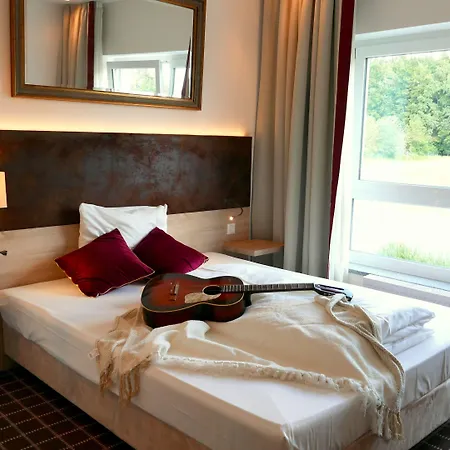 Business Class 3* Ebersberg