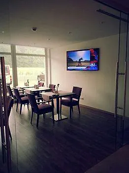 Business Class Hotel