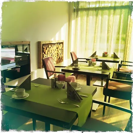 Hotel Business Class 3*