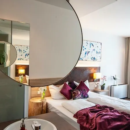 Business Class Hotel